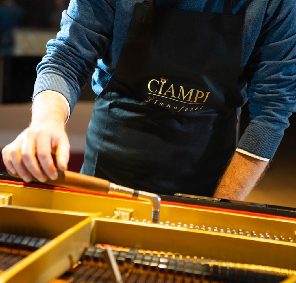 laboratorio tecnici accordatori pianoforti Roma